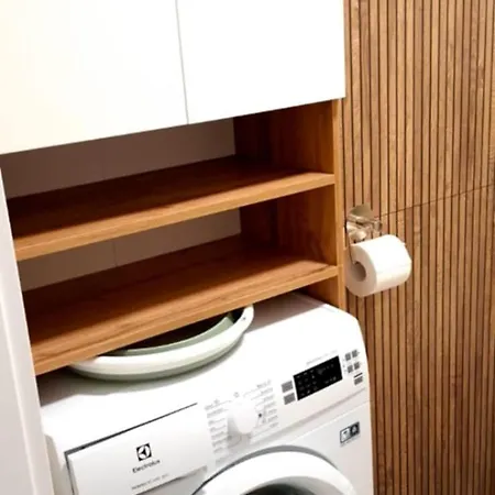 Happy Bursztynowy Z Klimatyzacja 아파트